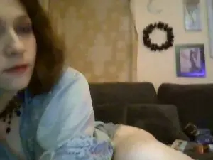 Cam4 Private Sex Chat of QueenCrimson