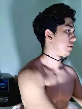 Cam4 Free Live Porn of dilandalann