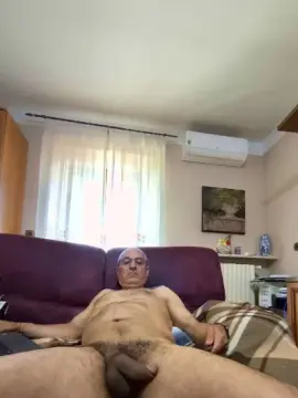 Cam4 Free Live Porn of Milk1958