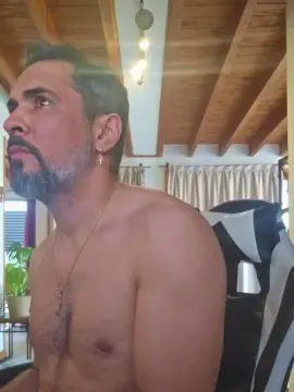 Cam4 Free Live Porn of rey8706