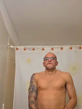 Cam4 Free Live Porn of PELACALENTON