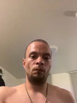 Cam4 Live Sex Cam of Commandant89