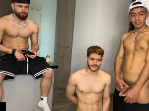 Cam4 Nude Webcam of zoneboys_