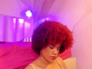 Cam4 Sex Chat of LolaDupont