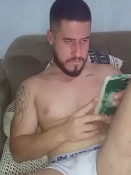 Cam4 Live Sex Cam of polaco061