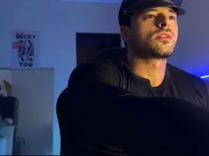 Cam4 Live Porn of Lucasfit24