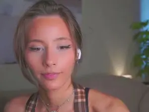 Cam4 Watch Live Sex Cams of PetulaDryer