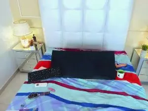 Cam4 Live Sex Cam of Milky_Bobbs69