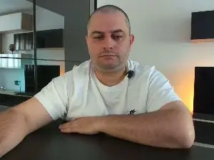 Cam4 Live Sex Cam of DravenPeak