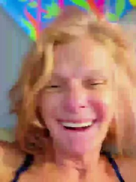 Cam4 Sex Cam of Alexandra1969