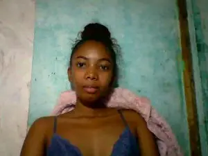 Cam4 Nude Webcam of julianah7