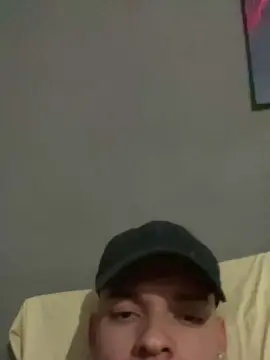 Cam4 Live Porn of mlk_2000