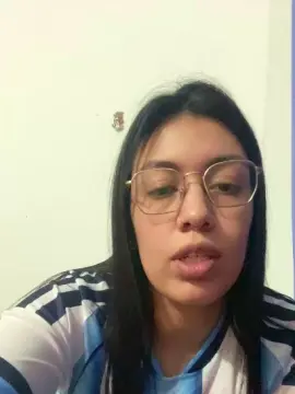 Cam4 Live Porn of DimeAria