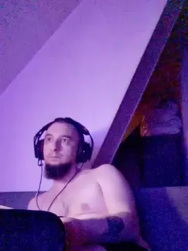 Cam4 Live Sex of Knutberserker