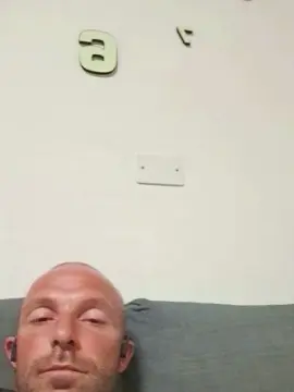 Cam4 Live Sex of Gnaro90