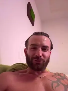 Cam4 Nude Webcam of Danielhurus
