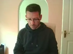 Cam4 Live Sex of Boredbrit85