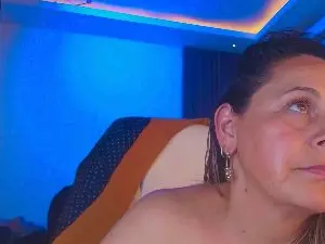 Cam4 Private Sex Chat of Cinthya_roberts