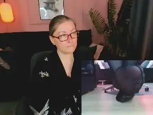 Cam4 Sex Cam of AlexandraKind