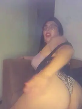 Cam4 Live Sex Cam of Camiikalifha