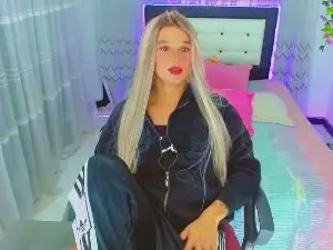 Cam4 Best live sex cam show of monserrat18