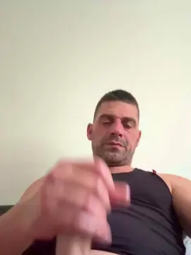 Cam4 Free Live Porn of Mario4you82