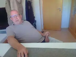Cam4 Free Live Porn of mdevbi