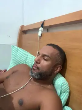 Cam4 Free Live Porn of Pretocariocahot