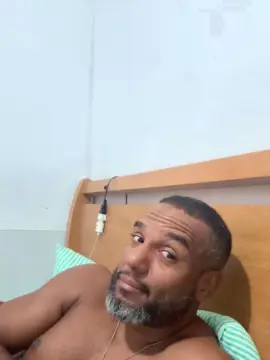 Cam4 Watch Live Sex Cams of Pretocariocahot