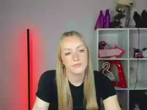 Cam4 Free Porn Cam of EvelynBlond
