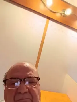 Cam4 Live Porn of minuzzo61