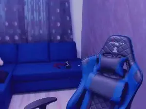 Cam4 Nude Webcam of greekgod19