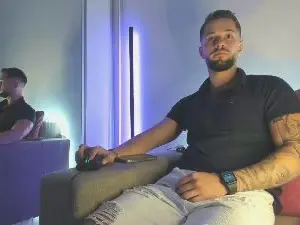 Cam4 Adult Webcam of Nikcholasx1