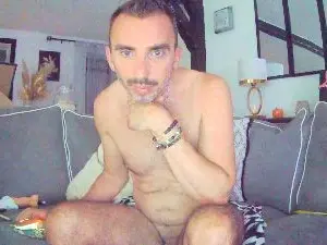 Cam4 Watch Live Sex Cams of cedric000xxx