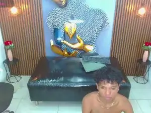 Cam4 Adult Video Chat of ChrissHottx