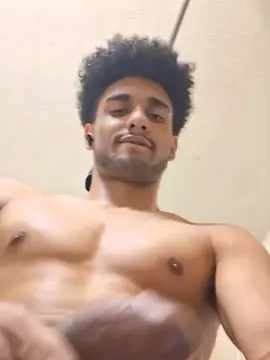 Cam4 Live Sex of MrStealUrgirl77