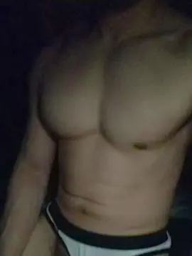 Cam4 Free Live Porn of tkk_boy