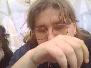 Cam4 Live Sex of harmyfr