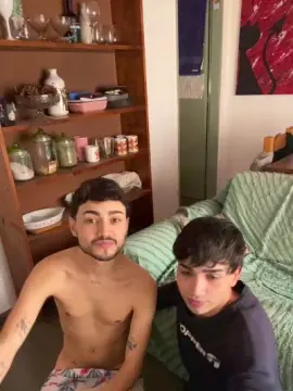 Cam4 Nude Webcam of Devilboyzzz