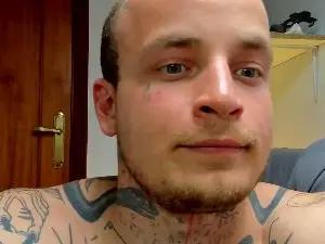 Cam4 Live Porn of Layneinchains