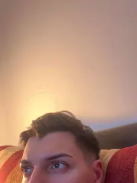 Cam4 Sex Chat of ThomasRM98