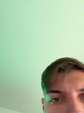 Cam4 Watch Live Sex Cams of ThomasRM98