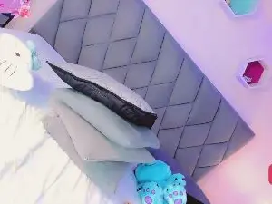 Cam4 Free Porn Cam of Amira_Ember