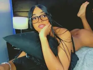 Cam4 Sex Chat of DaniielaFoxx