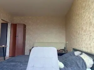 Cam4 Live Sex of ElenaRewis