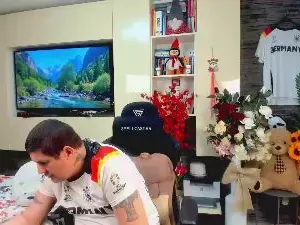 Cam4 Nude Webcam of CRISSETAN
