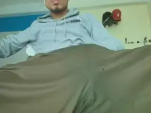 Cam4 Free Live Porn of bigcentauro233