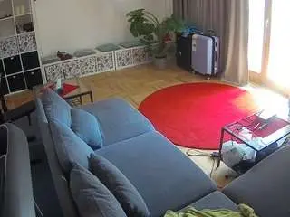 Camsoda Free Live Porn of voyeurcam-julmodels-living-4