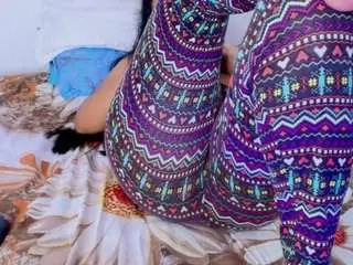 Camsoda Free Live Porn of niagirl22