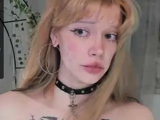 Camsoda Nude Webcam of sweet-mell